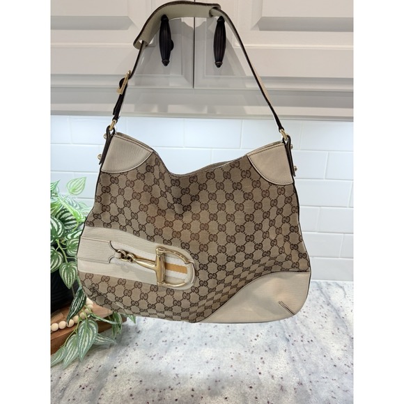 GUCCI Horsebit Beige Ivory Gold Hardware GG Canvas 137386 Shoulder Bag Ladies - Picture 1 of 11
